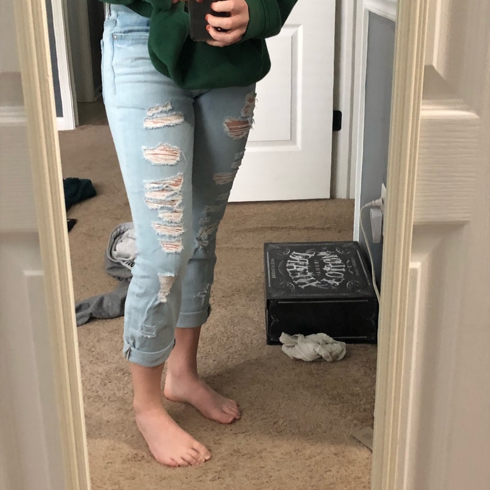 Jeans - Picture 2 of 4